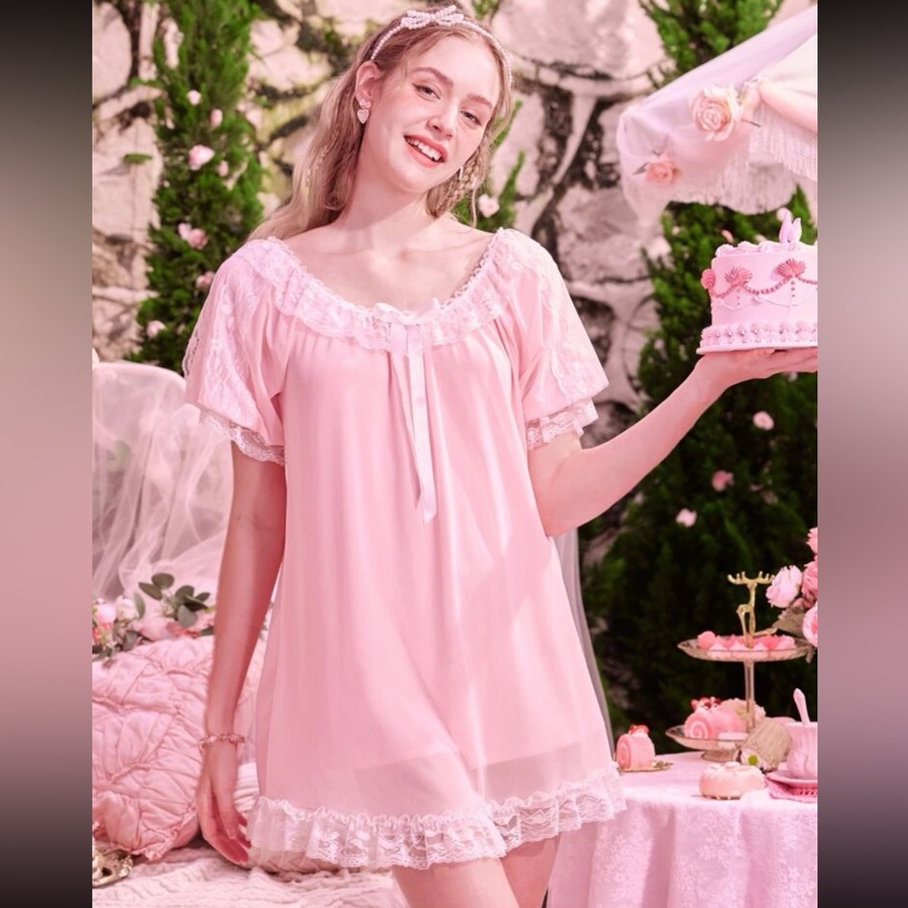 ⚡️Pink Lace Night Dress